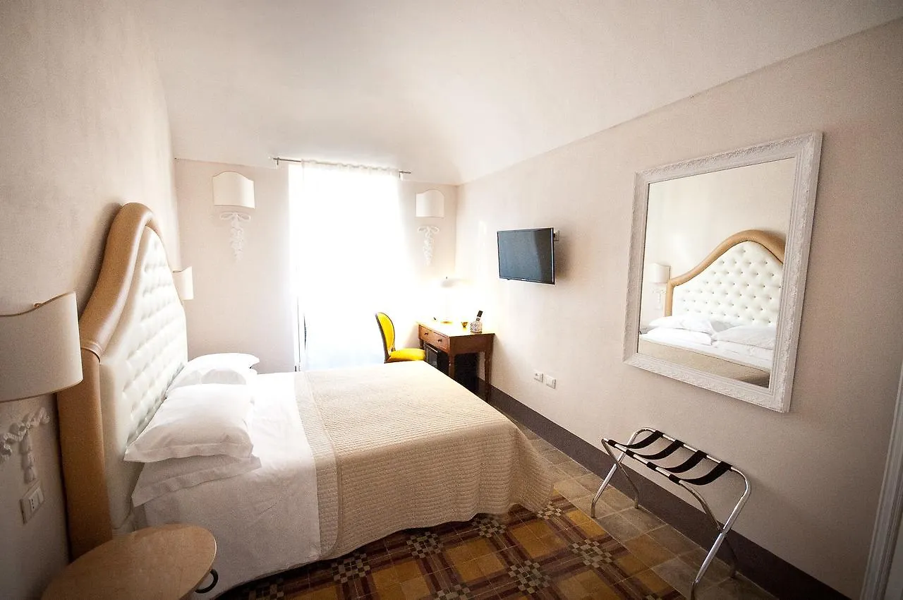 Bed & Breakfast Sveva Rooms Noto
