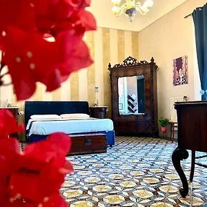 Maison d'hôtes Palazzo Zappata Luxury Centro, Noto