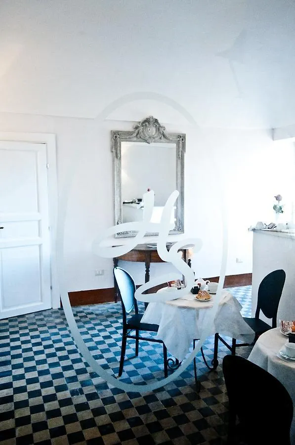 Sveva Rooms Noto Bed & Breakfast