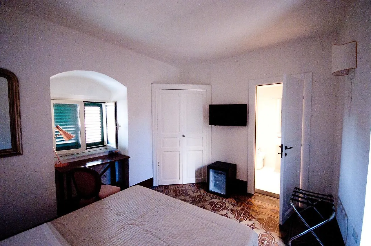 Bed & Breakfast Sveva Rooms Noto Italy